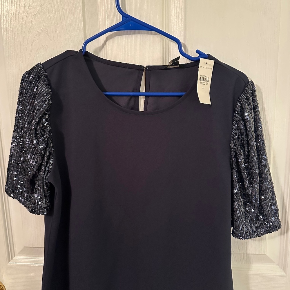 Ann Taylor Navy Blue Blouse With Short Sequined Sleeves size medium with tags